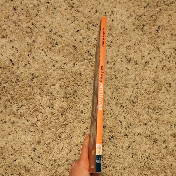 Patchwork Book - Green and Orange - Picture 3 of 7